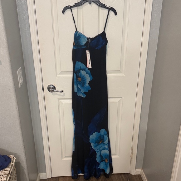 NWT Aqua Blue Mesh Floral Maxi Dress size   XS - Picture 2 of 8